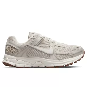 Women's Nike Vomero - Light Orewood Brown/Sail/Metallic Silver